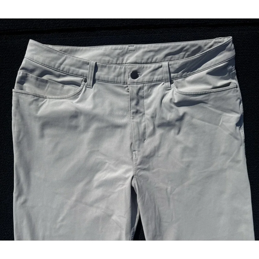 Lululemon ABC 5 Pocket Pants Men's 34x32 Light Gray Stretch Performance Casual
